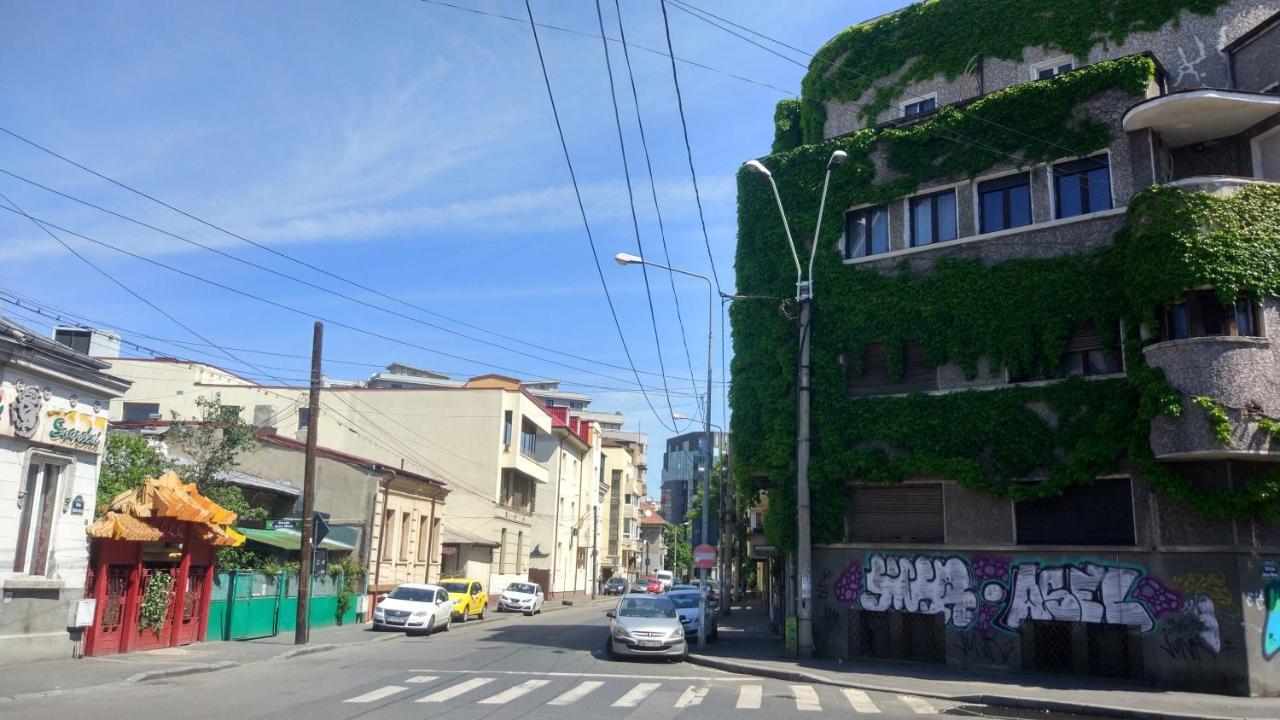 Central Green House Букурещ Екстериор снимка